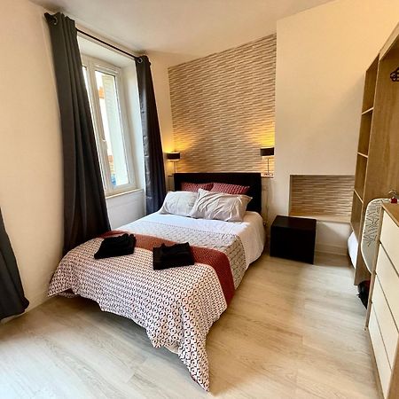 Le Clos Des Baleines 1 Лимож Екстериор снимка